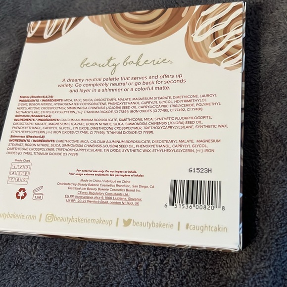 Beauty Bakerie The Chosen Bun Eyeshadow Palette NWT - Picture 4 of 4